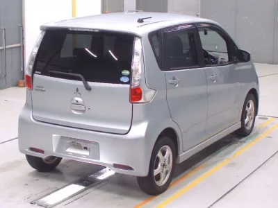 Mitsubishi EK CUSTOM