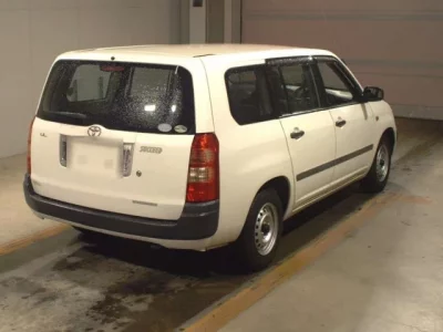Toyota SUCCEED