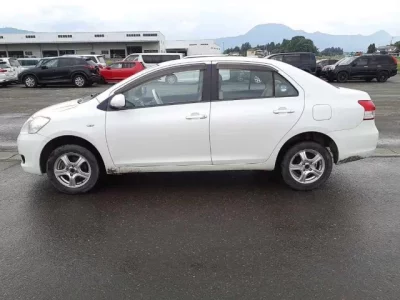 Toyota BELTA