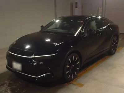 Toyota CROWN CROSSOVER