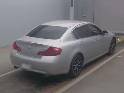 Nissan SKYLINE