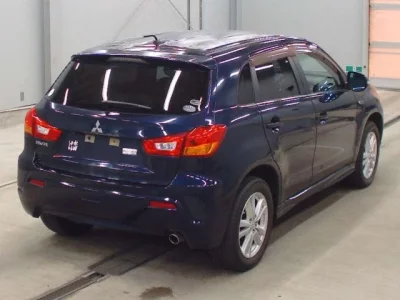 Mitsubishi RVR