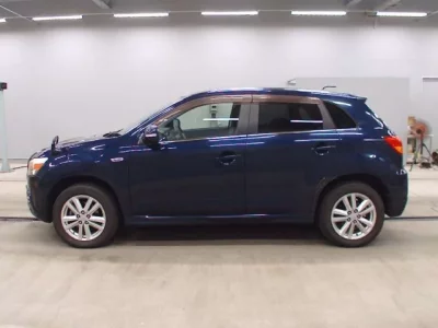 Mitsubishi RVR