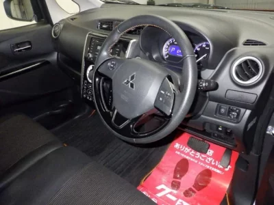 Mitsubishi EK CUSTOM