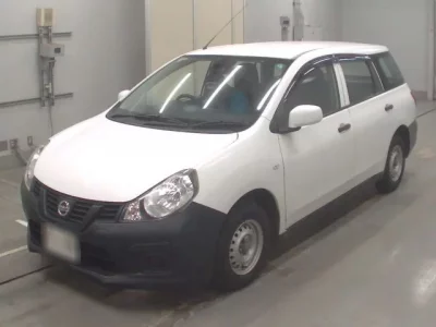 Nissan AD