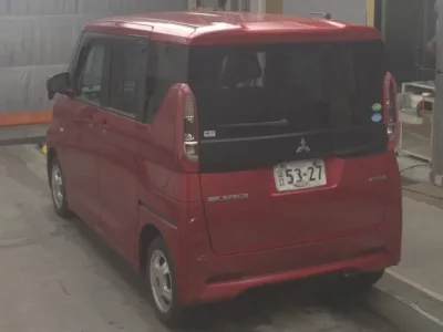 Mitsubishi EK SPACE