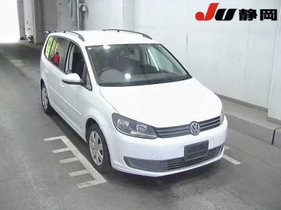 Volkswagen GOLF TOURAN