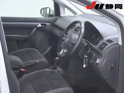 Volkswagen GOLF TOURAN