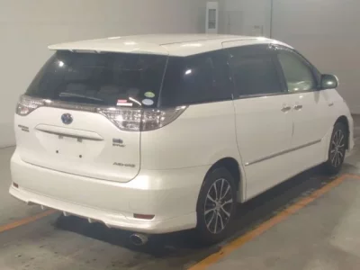 Toyota ESTIMA HYBRID