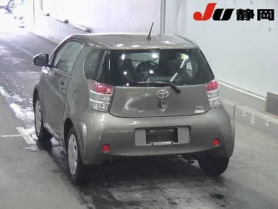 Toyota IQ