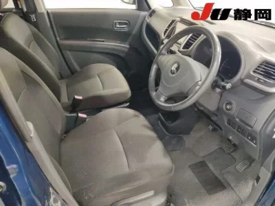 Mitsubishi DELICA D2
