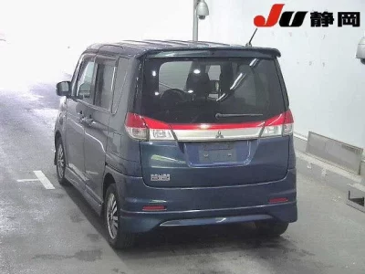 Mitsubishi DELICA D2