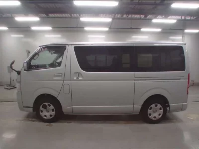Toyota REGIUS ACE VAN
