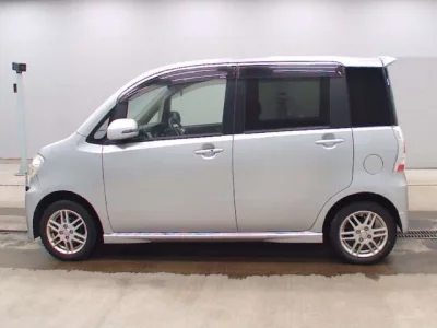 Daihatsu TANTO EXE