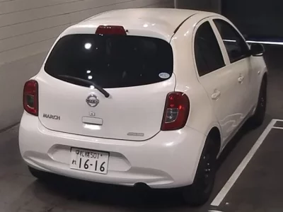 Nissan MARCH