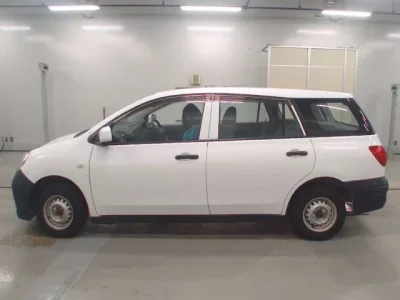 Nissan AD