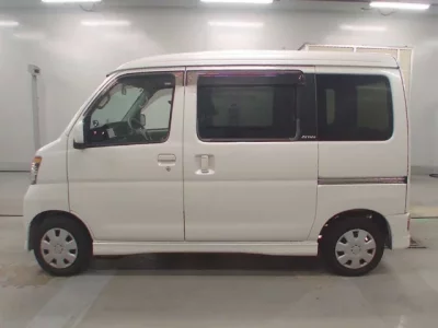 Daihatsu Atrai Wagon