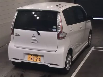 Mitsubishi EK CUSTOM