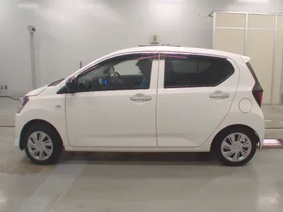 Daihatsu MIRA E S
