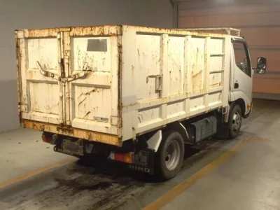 Hino DUTRO