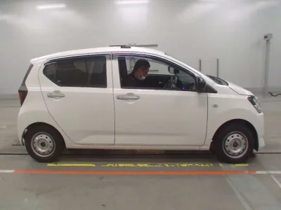 Daihatsu MIRA E S