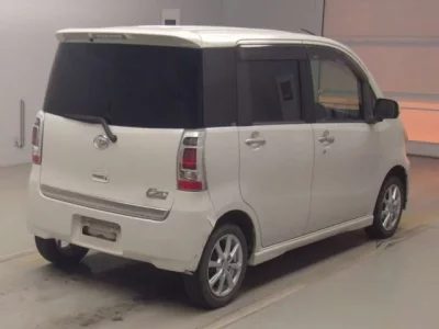 Daihatsu TANTO EXE