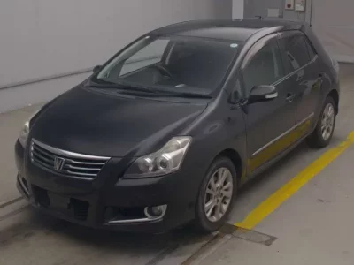 Toyota BLADE