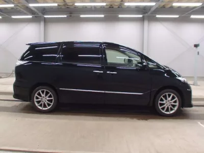 Toyota ESTIMA HYBRID