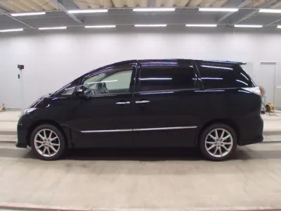 Toyota ESTIMA HYBRID
