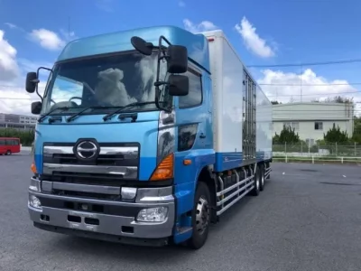Hino PROFIA