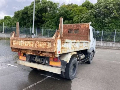 Mitsubishi FUSO FIGHTER
