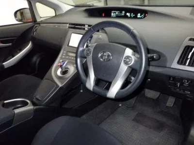 Toyota PRIUS PHV