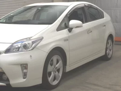 Toyota PRIUS PHV