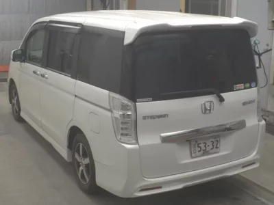 Honda STEP WAGON