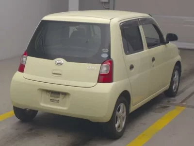 Daihatsu Esse