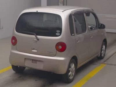 Daihatsu MOVE LATTE