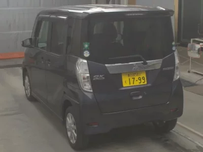 Mitsubishi EK SPACE