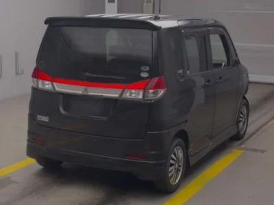 Mitsubishi DELICA D2