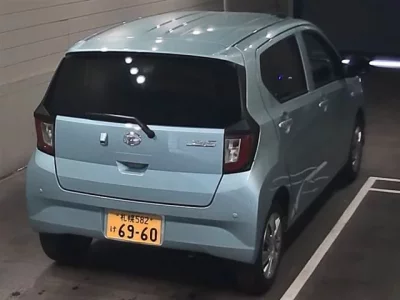 Daihatsu MIRA E S