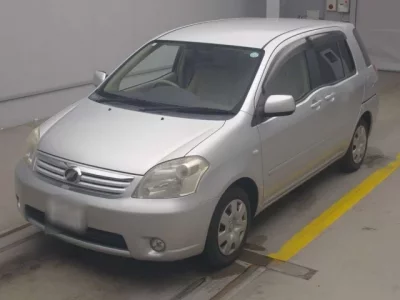 Toyota RAUM