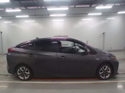 Toyota PRIUS PHV
