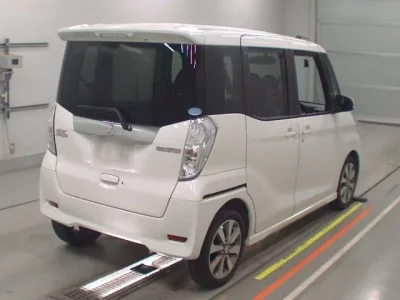 Mitsubishi EK SPACE