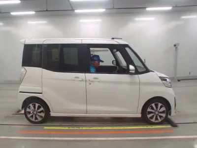 Mitsubishi EK SPACE
