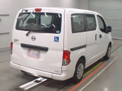 Nissan NV200