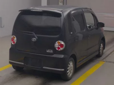 Daihatsu MOVE LATTE