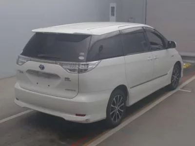 Toyota ESTIMA HYBRID