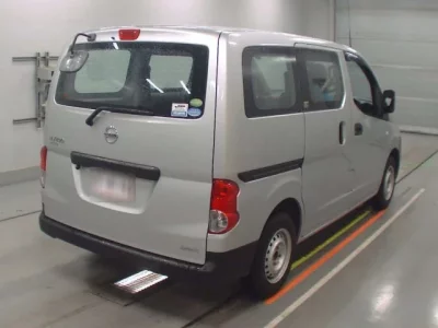 Nissan NV200
