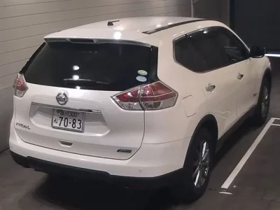 Nissan X-TRAIL