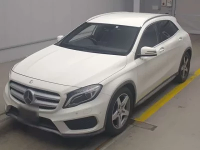 Mercedes-Benz GLA CLASS