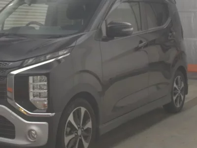 Mitsubishi EK X